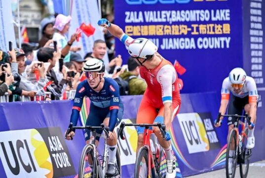 Davide Persico sfiora il successo nella seconda tappa della China Xizang Trans-Himalaya China Xizang Trans-Himalaya