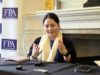 Afghanistan, Zahra Joya: “Per noi donne è una prigione a cielo aperto, serve guerra civile tutta al femminile”