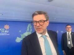 Bollo auto, Giorgetti: “Taglio coperto da soldi nazionali. Non sono fondi Ue, Italia li usa come crede”