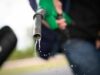 Caro carburanti, benzina arriva a 2,153 euro al litro. Gasolio a 2,330