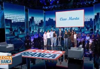 Cologno Monzese, morta la ragazza precipitata dagli studi Mediaset: il commosso addio di Giuseppe Brindisi