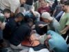 Edificio crolla nella notte a Gaza, almeno 11 morti: “50 bambini tra le 100 persone intrappolate, stavano dormendo”
