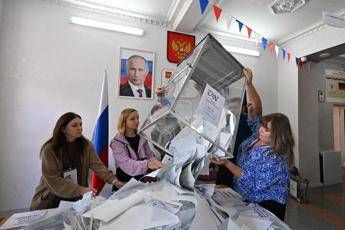 Elezioni Russia, exit poll: “Al partito di Putin il 49,4% di voti”