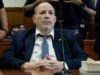Harvey Weinstein condannato a 15 anni di carcere per violenza sessuale