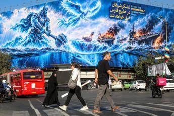 Iran, l’avvertimento di Teheran: “La guerra può arrivare fino all’Oceano Indiano”