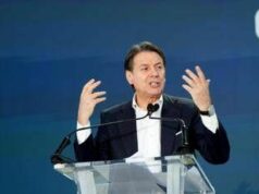 M5S, Conte sfida Meloni e punta a Palazzo Chigi: “Non indietreggeremo di un millimetro”
