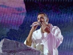 Marco Mengoni apre ‘Allo Sbagliato’, un locale di musica e comicità a Milano: “Sarà offline, no smartphone”