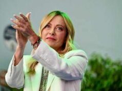 Meloni celebra record governo a Bari e lancia la sfida: “Il meglio deve ancora venire”
