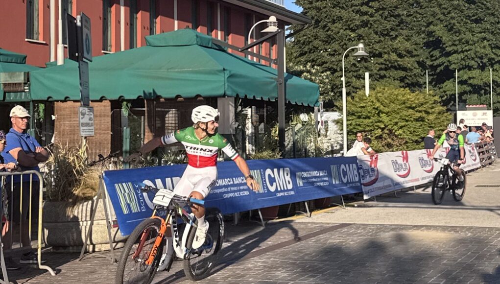 Pietro Cao sul traguardo di Dosson di Casier Ciclismo