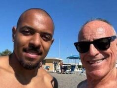 Relax vista gol: Malen in spiaggia a Ostia e poi a Trigoria per l’allenamento