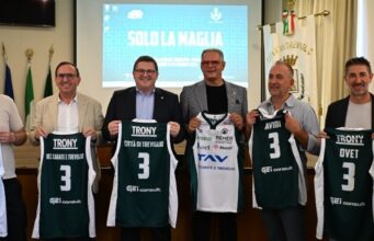 Treviglio Brianza Basket, Le canotte un omaggio alla storia della città Treviglio Brianza Basket
