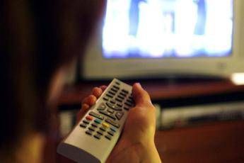 ‘Tale e Quale Show’ vince la sfida degli ascolti. Per ‘Chi l’ha visto?’ debutto al 7,1% di share