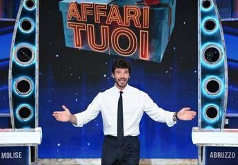 Torna ‘Affari Tuoi’, da oggi Stefano De Martino tutti i giorni su Rai1