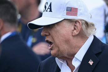 Trump: “Il problema dell’IA è solo il nome: chiamiamola Intelligenza Suprema”