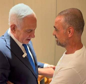 Trump: “Un idraulico ha salvato tutti sul volo Dubai-Tel Aviv”