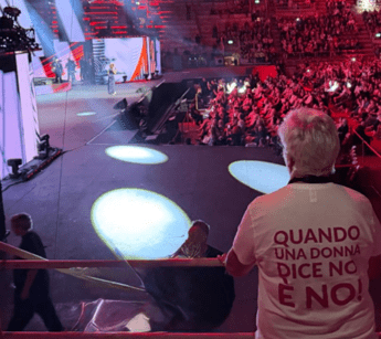 ‘Una nessuna centomila’ all’Arena di Verona ci ricorda che “quando una donna dice no, è no”