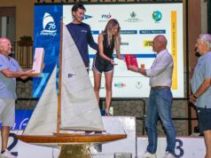 Vela, Tea Faoro, armatrice-timoniera la prima donna a vincere la Centomiglia internazionale del Garda Vela