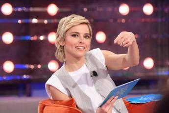 “Da Noi… A Ruota Libera”, oggi la Signora Coriandoli ospite di Francesca Fialdini