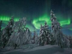 Lorenzo Mirandola, il cacciatore di aurora boreale si racconta in ‘Quando il cielo si accende’