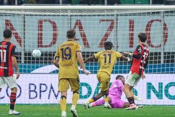 Mbangula come Batistuta, storica tripletta a San Siro contro il Milan dell’ex Juve