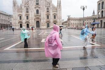 Meteo, cede l’anticiclone: arrivano piogge e rovesci a partire dal Nord-Ovest