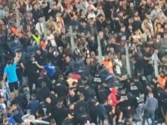 Roma-Slovan Bratislava, scontri tra polizia e tifosi nel settore ospiti