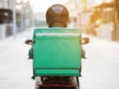 Roma, rider picchiato a bastonate e rapinato di bici e incasso