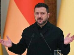 Ucraina, il sondaggio: testa a testa Zelensky-Zaluzhny in caso di elezioni