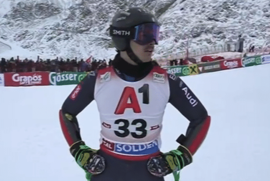 Coppa del Mondo di sci: Lucas Pinheiro Braathen guida la prima manche del gigante di Soelden, subito fuori Filippo Della Vite Slalom gigante di Soelden