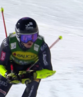 Coppa del Mondo di sci alpino: Mikaela Shiffrin guida la prima manche del gigante di Soelden, subito fuori Ilaria Ghisalberti Slalom gigante di Soelden