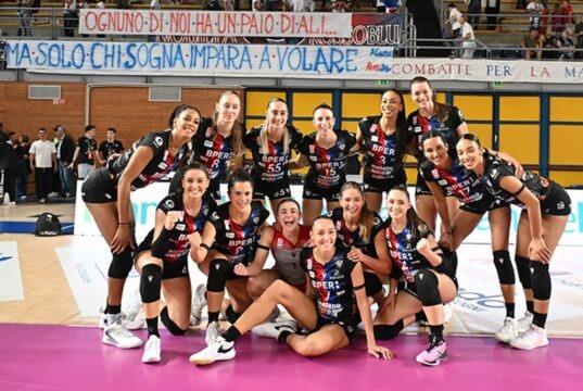 Volley Bg