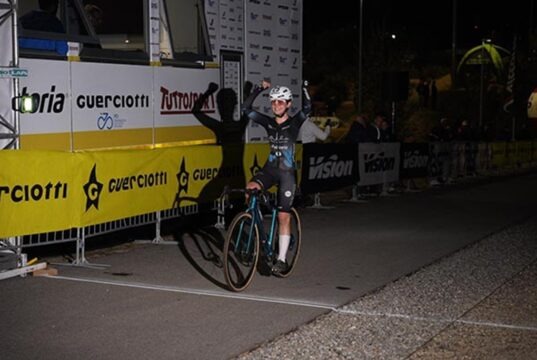 Al Vittoria Park, Matilde Carretta e Francesco Dell’Olio firmano il Gran Premio Mamma e Papà Guerciotti Ciclismo